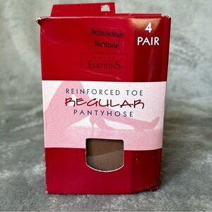 Vintage Basic Editions Reinforced Toe Regular Pantyhose Women Size Petite/Medium